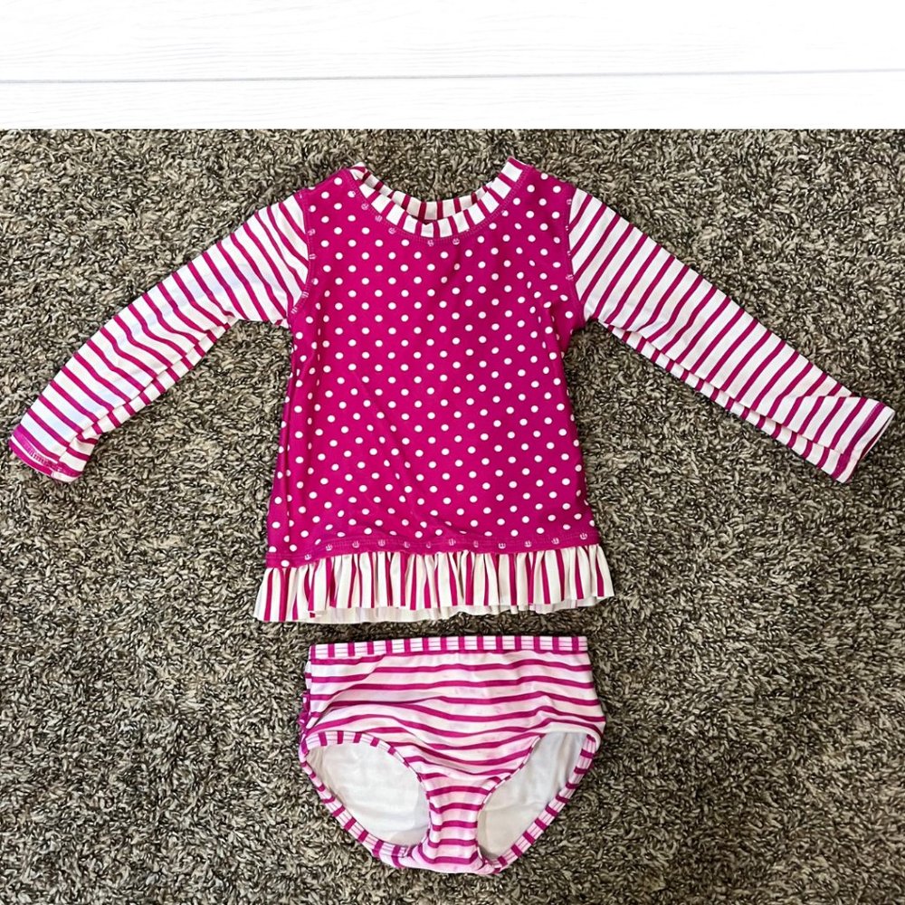 Ruffle Butts Dark Pink Polkadot Classic Long Sleeve Rash Guard Bikini (2T)